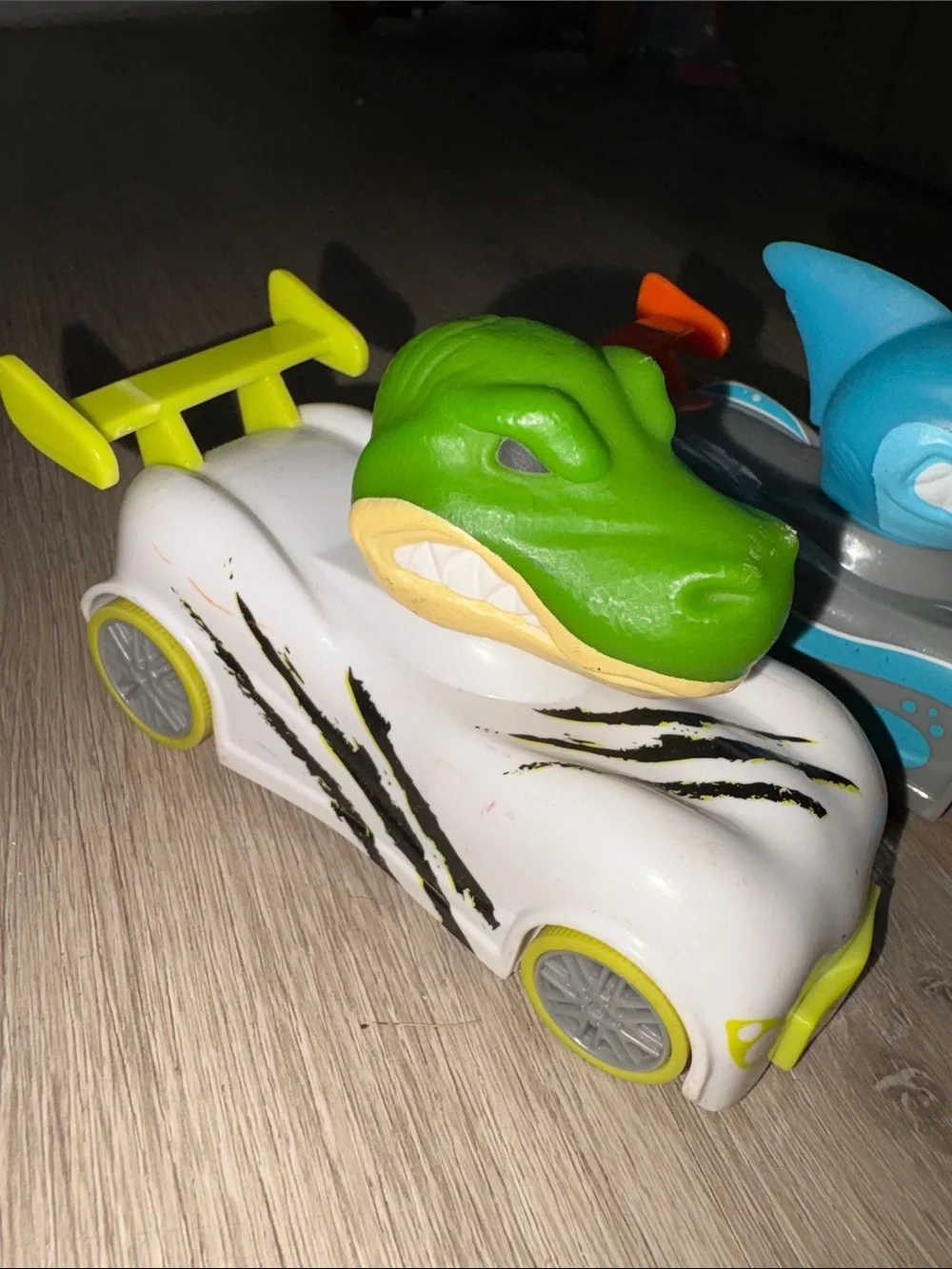 Kids Animal Racer Toy - Blue Shark and Green Crocodile